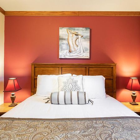 Wanderlust Inn Ошен Шорс Екстер'єр фото